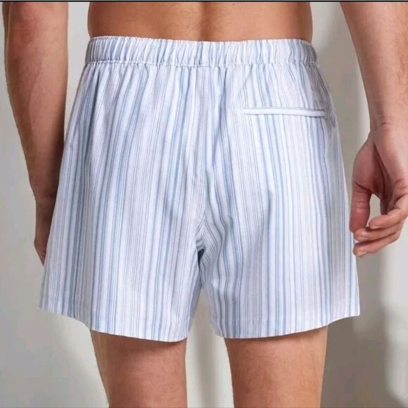 1241 NWT VRST Men's 5” Resort Shorts Muted Denim Calm Stripe - Picture 2 of 6